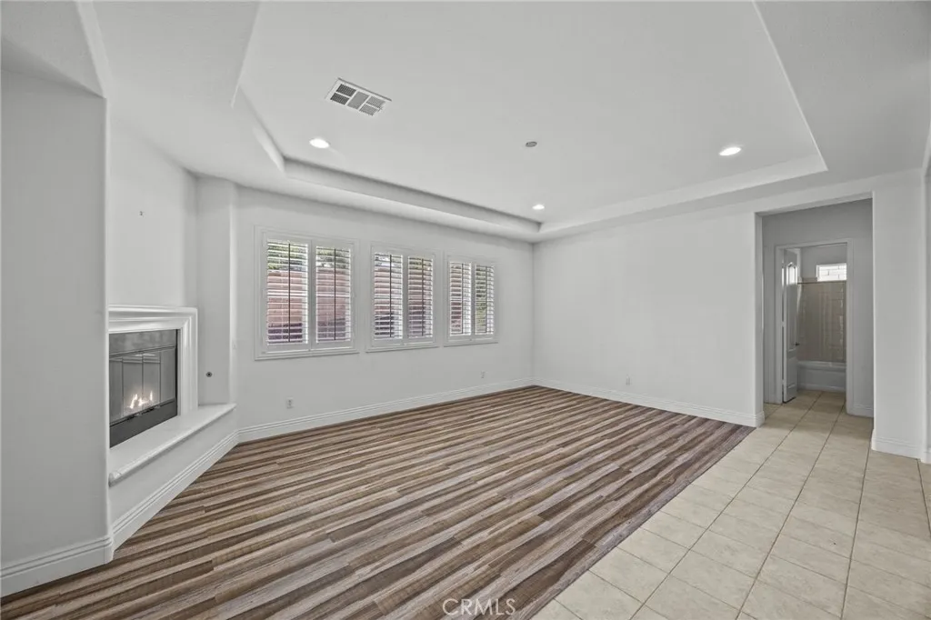 8863 Soothing Court, Corona, California 92883 home-pic-4